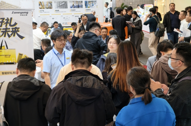 中揚立庫CeMAT ASIA 2025展期圓滿收官：與行業(yè)巨頭同行，為成長型企業(yè)賦能
